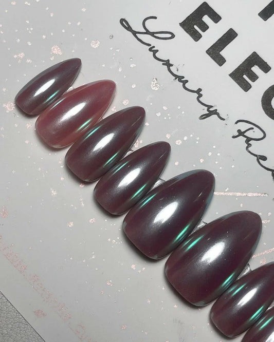 Opalescent Blush | Christmas| Pre-Design Press-on Nail set - Tips of Elegance