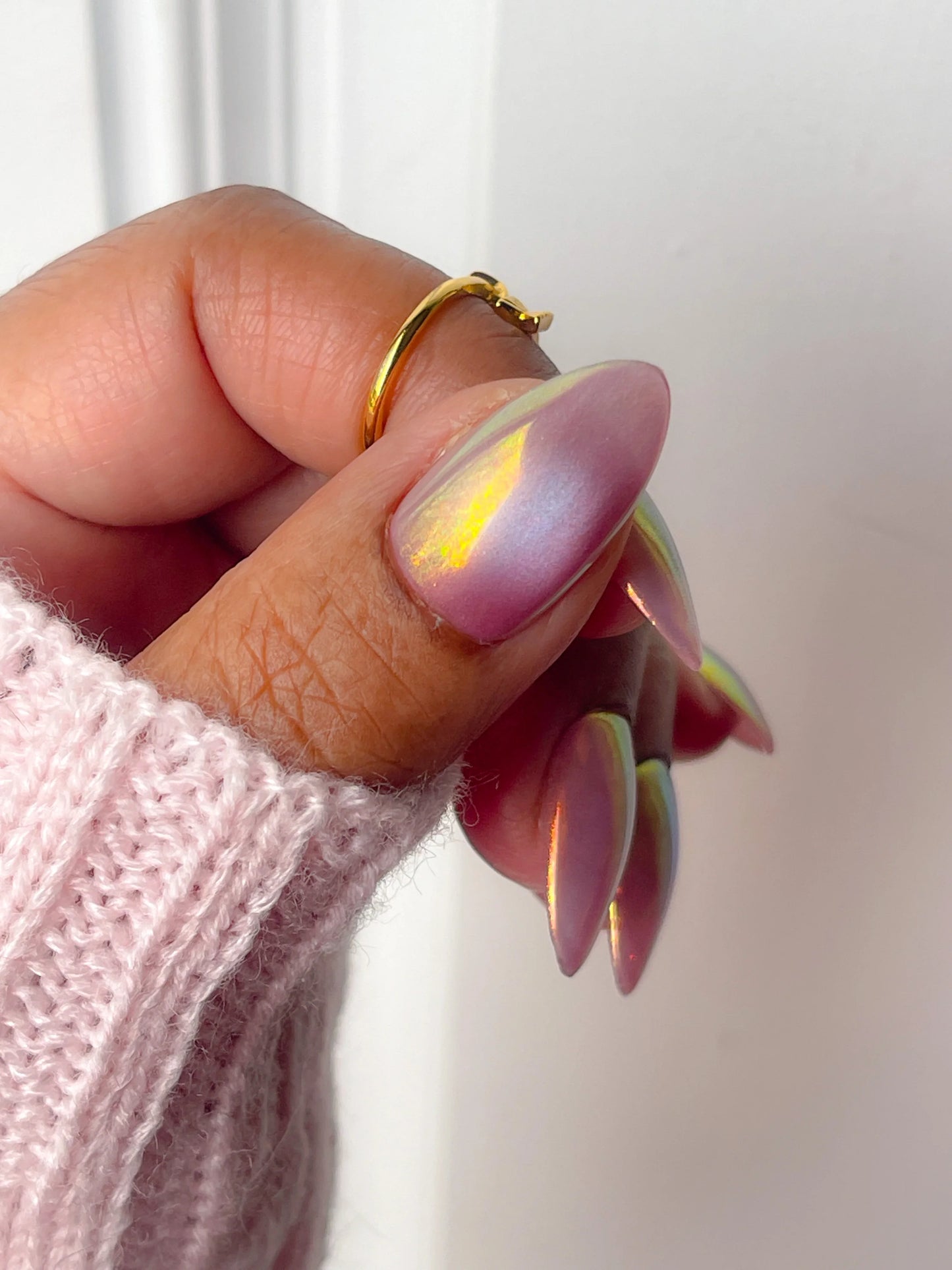 Opal Dream | Custom Pre-Designed Press-on Nail set