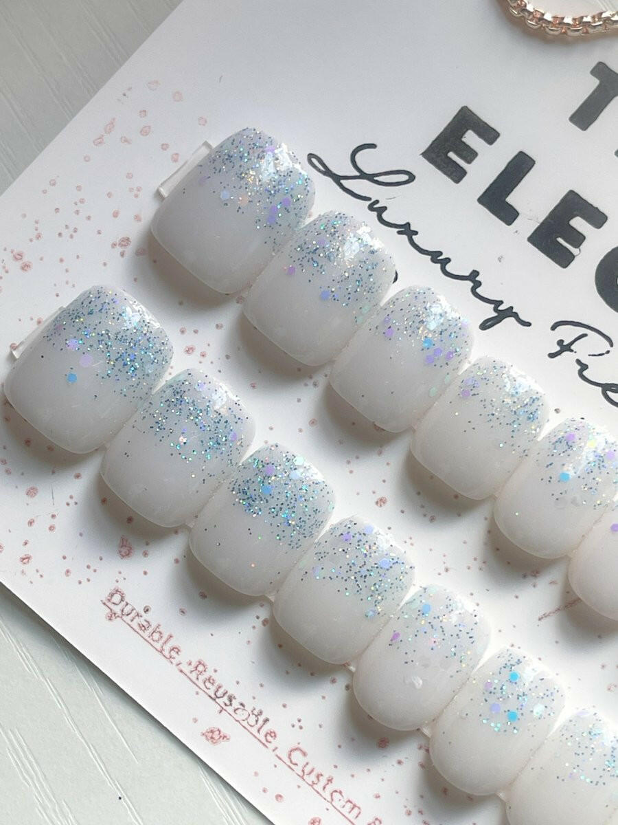 Frosty | Ready to Ship Press-on Nails | 30 piece set - Tips of Elegance