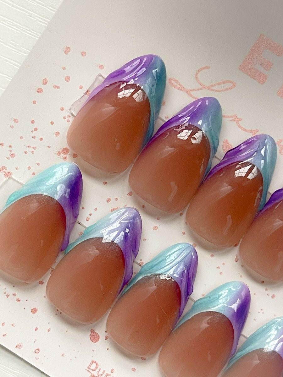 Mermaid Dreams | Ready to Ship Press-on Nails | 30 piece set - Tips of Elegance