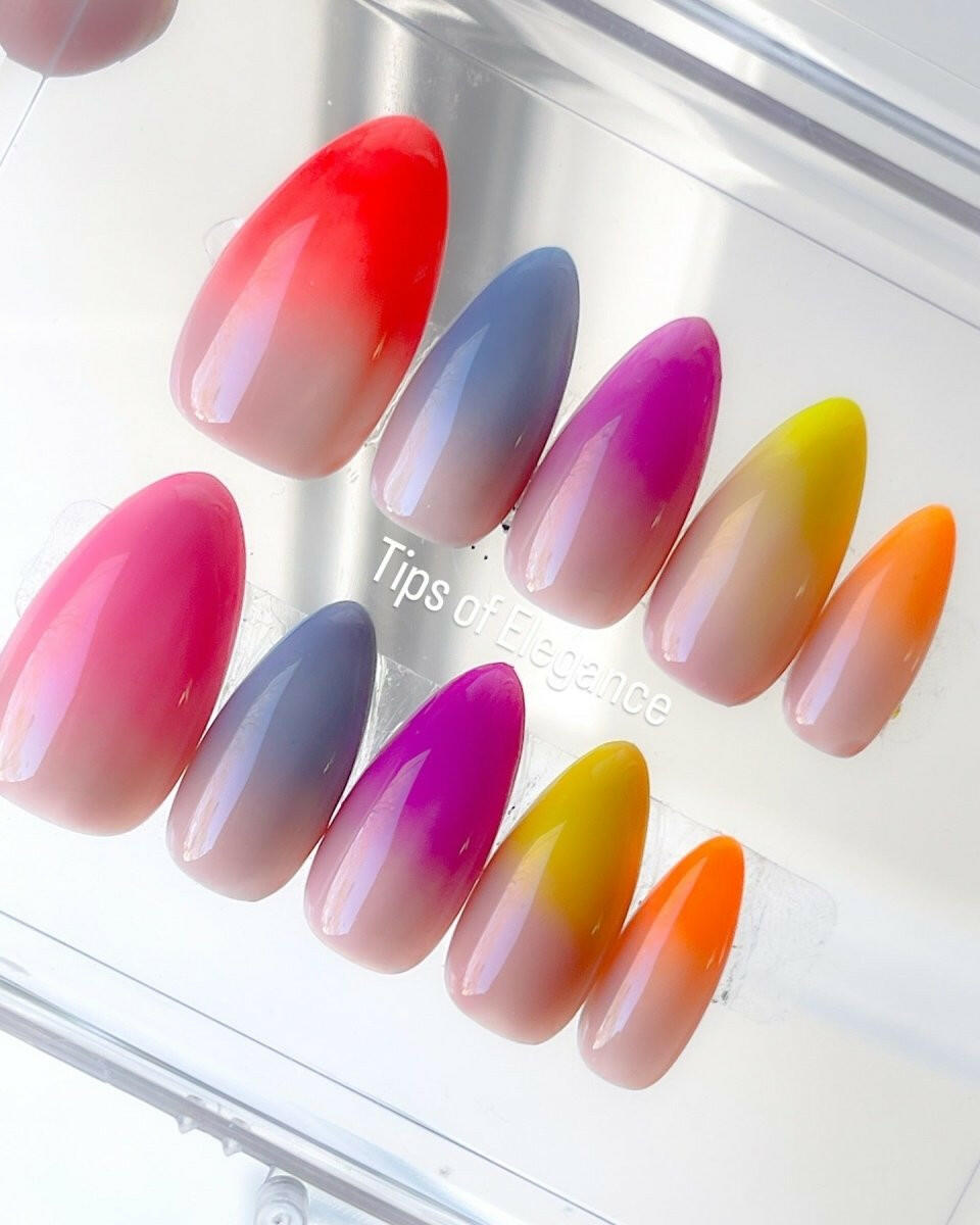 Electric Nude | Pre-Designed Press-on Nail Set - Tips of Elegance