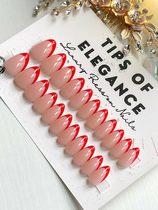 Noël Rouge | Ready to Ship Press-on Nail set |32 piece - Tips of Elegance
