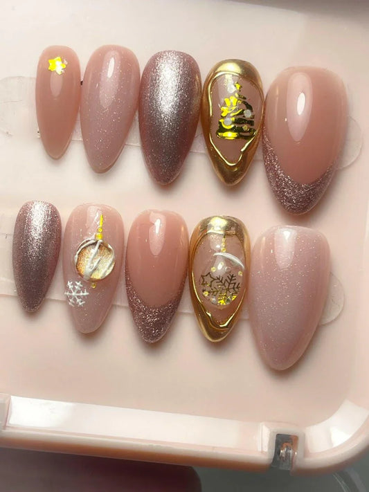 Snowflake Éclat | Christmas| Pre-Design Press-on Nail set - Tips of Elegance