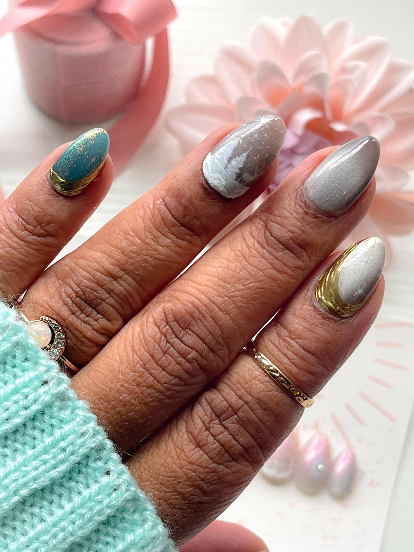 Winter At Night | Christmas | Pre-Design Press-on Nails - Tips of Elegance