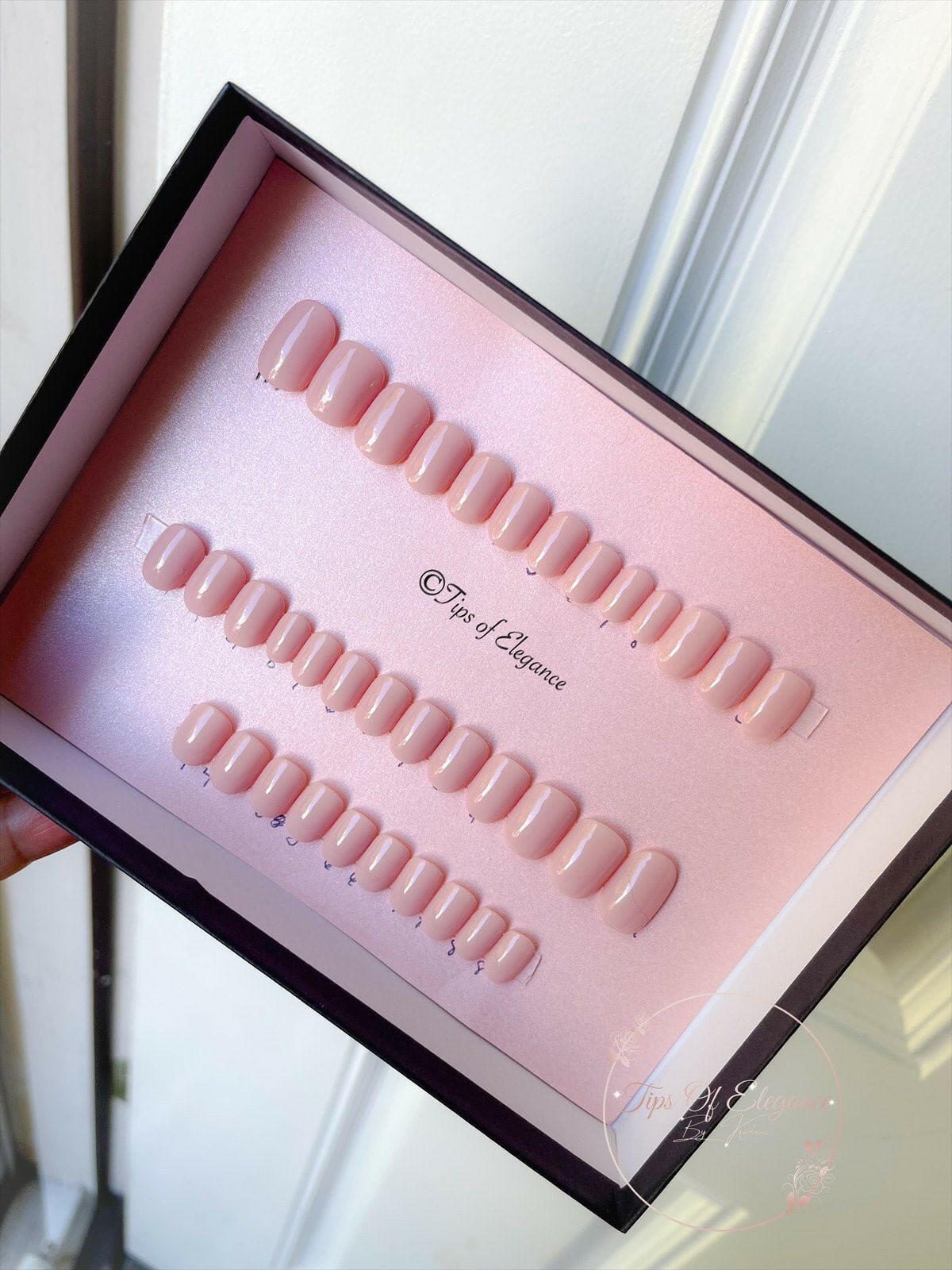 Amber | Solid Color | Handmade Press-on Nail Set - Tips of Elegance