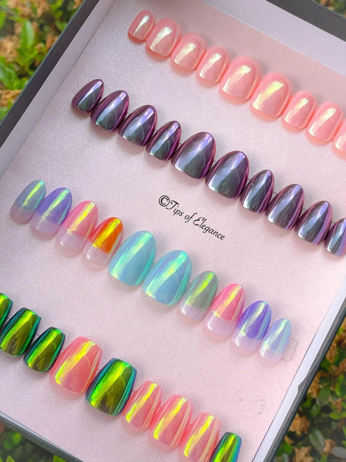 Its a Mood | Pre-Design Custom Press-on Nail Set - Tips of Elegance