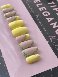 Spring Bouquet | Pre-Design Custom Press-on Nail Set - Tips of Elegance