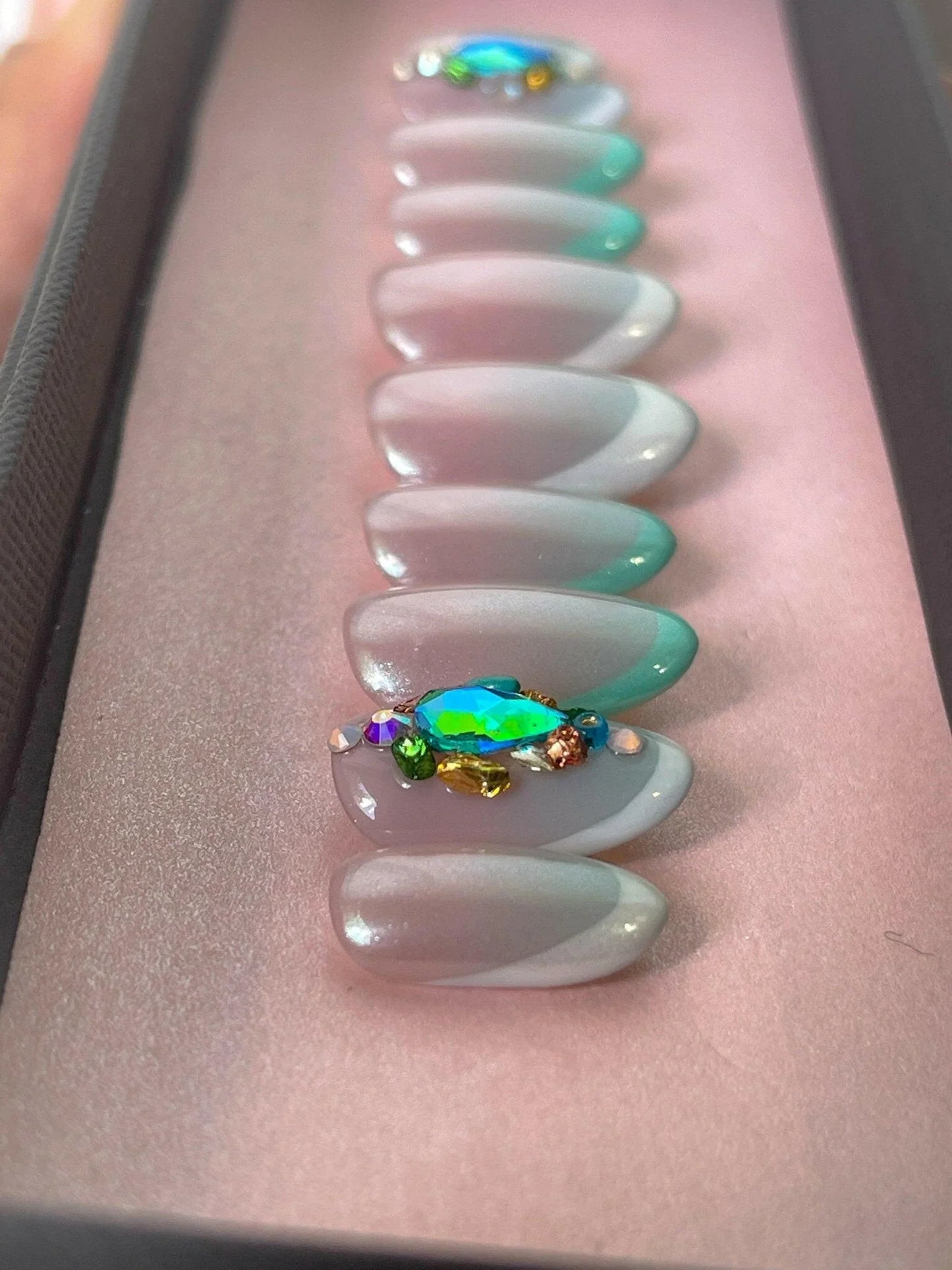 Azure Jewels | Pre-Designed Custom Press-on Nail Set - Tips of Elegance