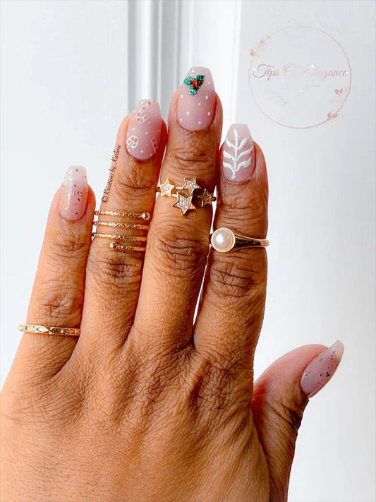 Holly-day Sparkle | Christmas | Pre-Design Custom Press-on Nail Set - Tips of Elegance