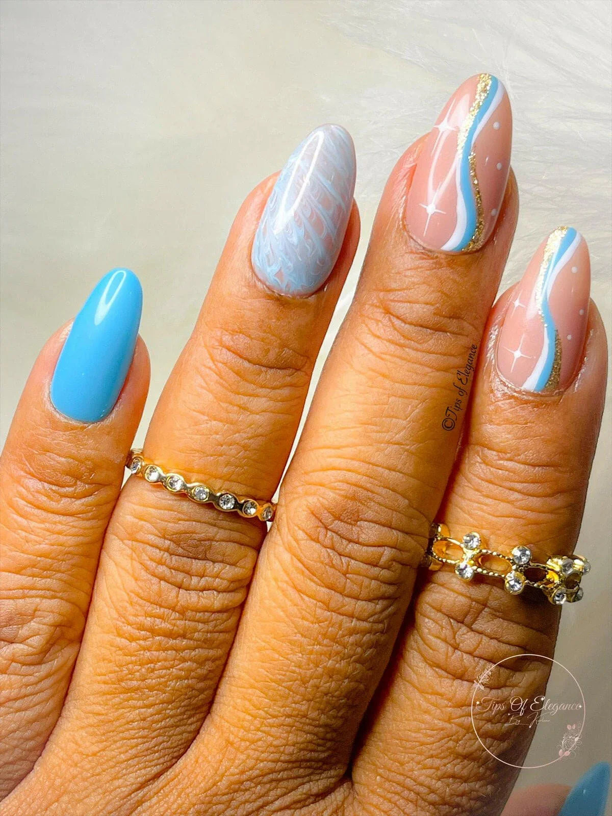 Lifted | Pre-Design Custom Press-on Nail Set - Tips of Elegance