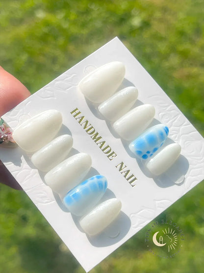 The Luxe Nail Subscription Box: Your Bi-Monthly Mystery Nail Experience