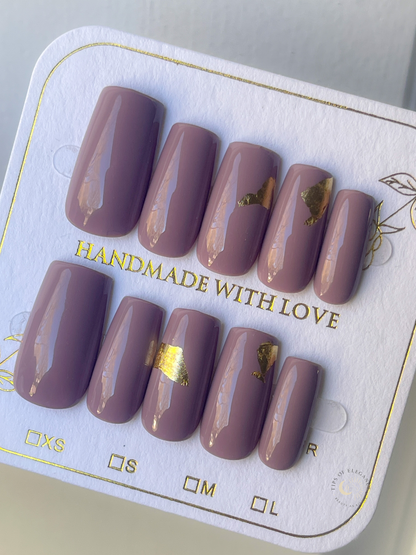 Aligned | Press-on Nail Set