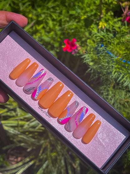 Blushing Harmony | Pre-Designed Custom Press-on Nail Set - Tips of Elegance