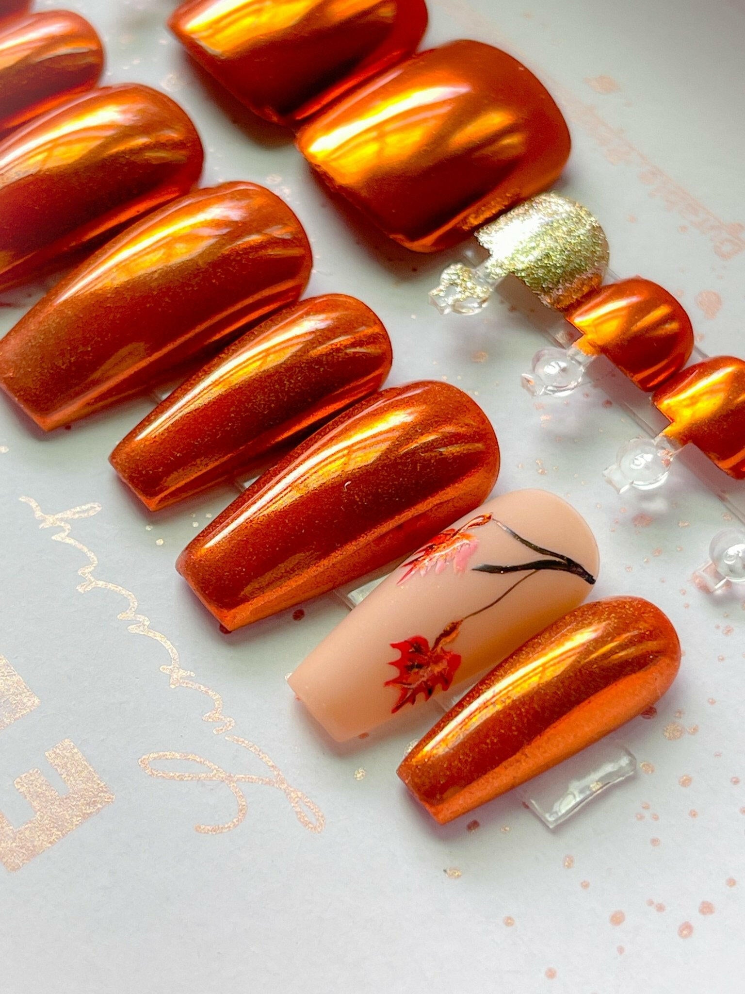 Pumpkin Spice Ombré Nails That Wow
